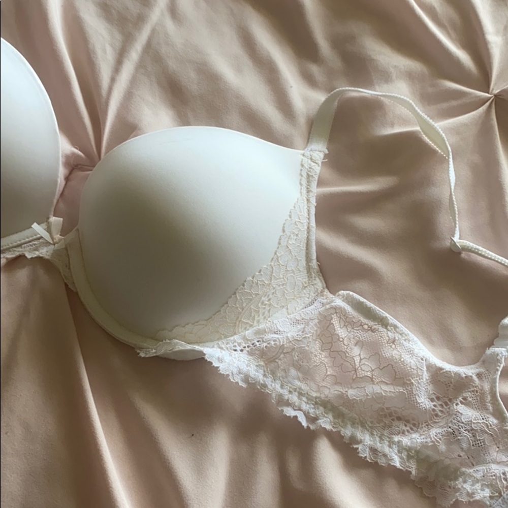 Victoria’s Secret Dream Angels Push Up w/ Lace